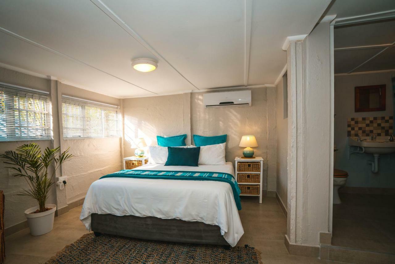 Surf Motel ウムドロティ エクステリア 写真