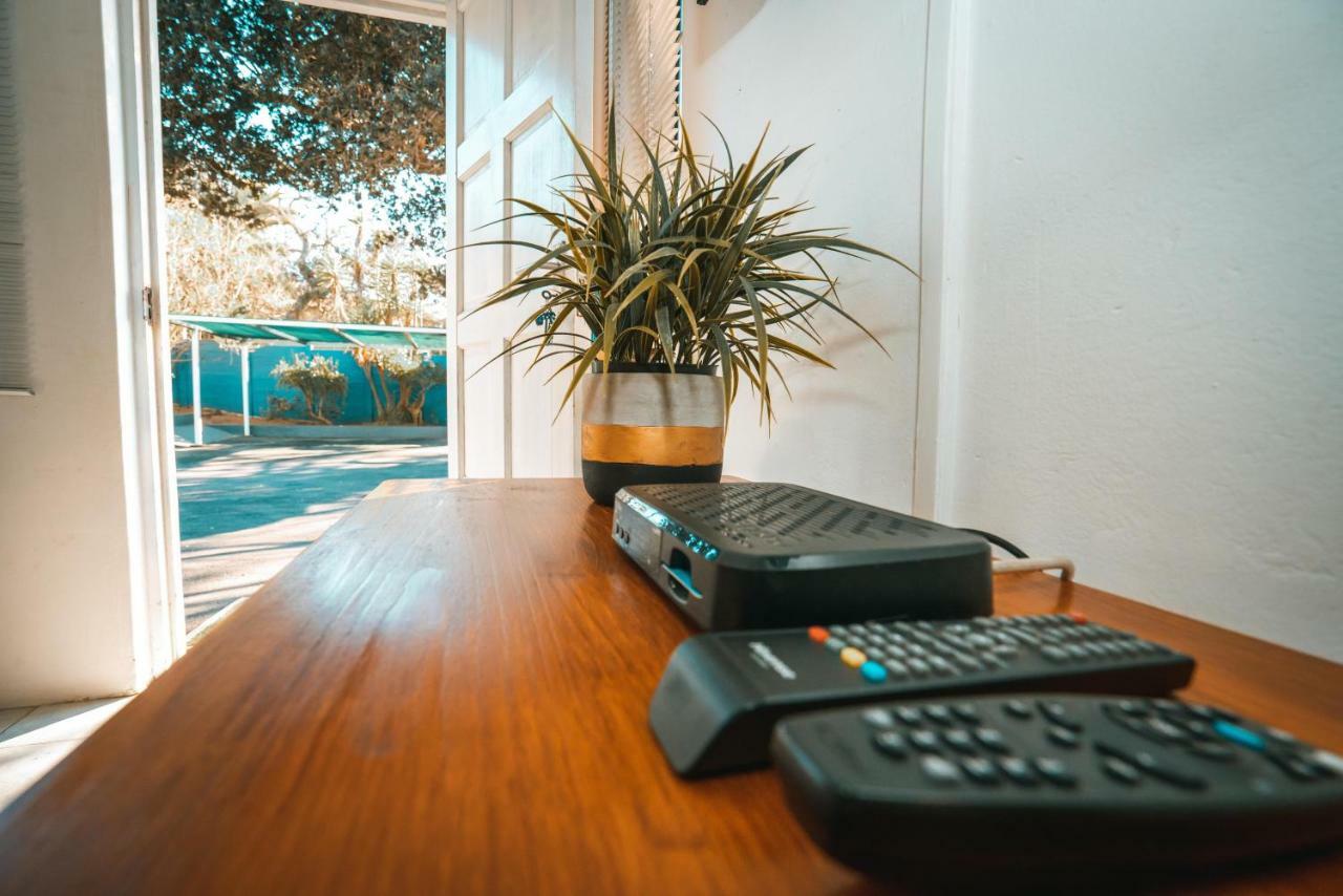 Surf Motel ウムドロティ エクステリア 写真